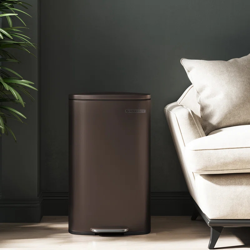 Songmics Stainless Steel Step On Fingerprint-resistant Trash Can with Back Handle