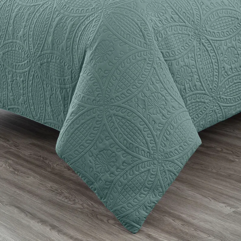 Liam Microfiber 7 Piece Bed in a Bag Comforter Set