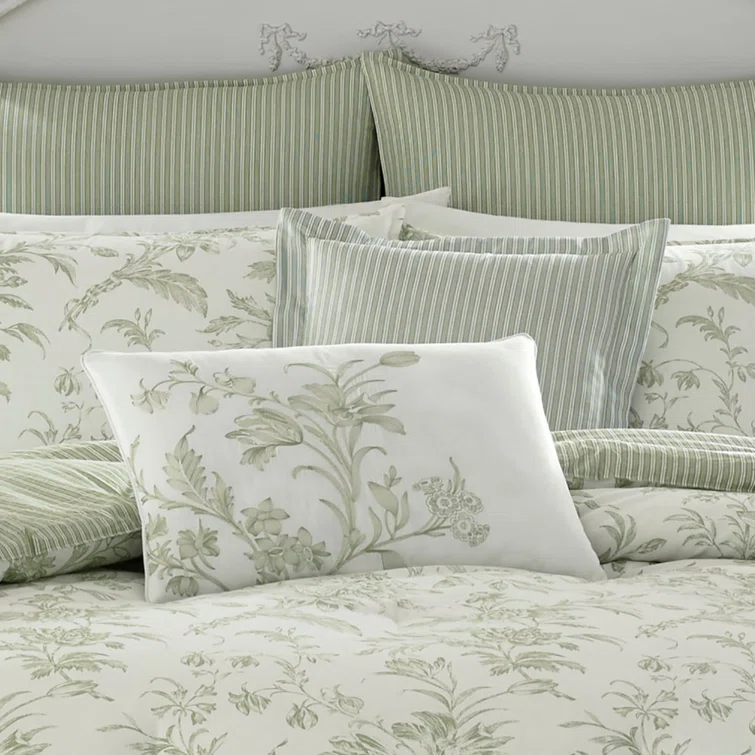 Laura Ashley Laura Ashley Natalie Green Floral Cotton Comforter Bonus Set