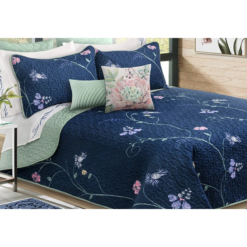 Safdie & Co. Inc. Floral Quilt Set