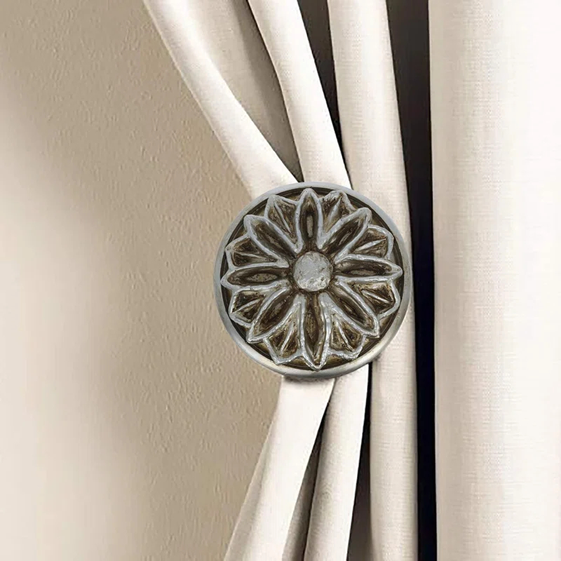 Meriville Resin Curtain Holdback (Set of 2)