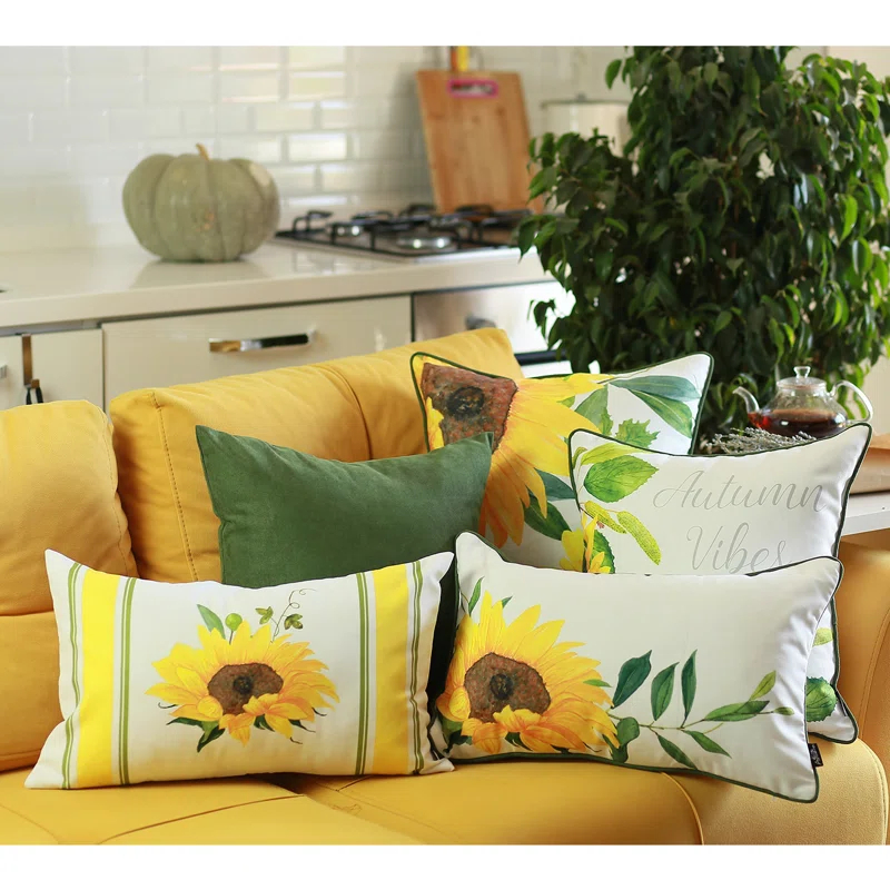 Apolena Reversible Pillow Cover