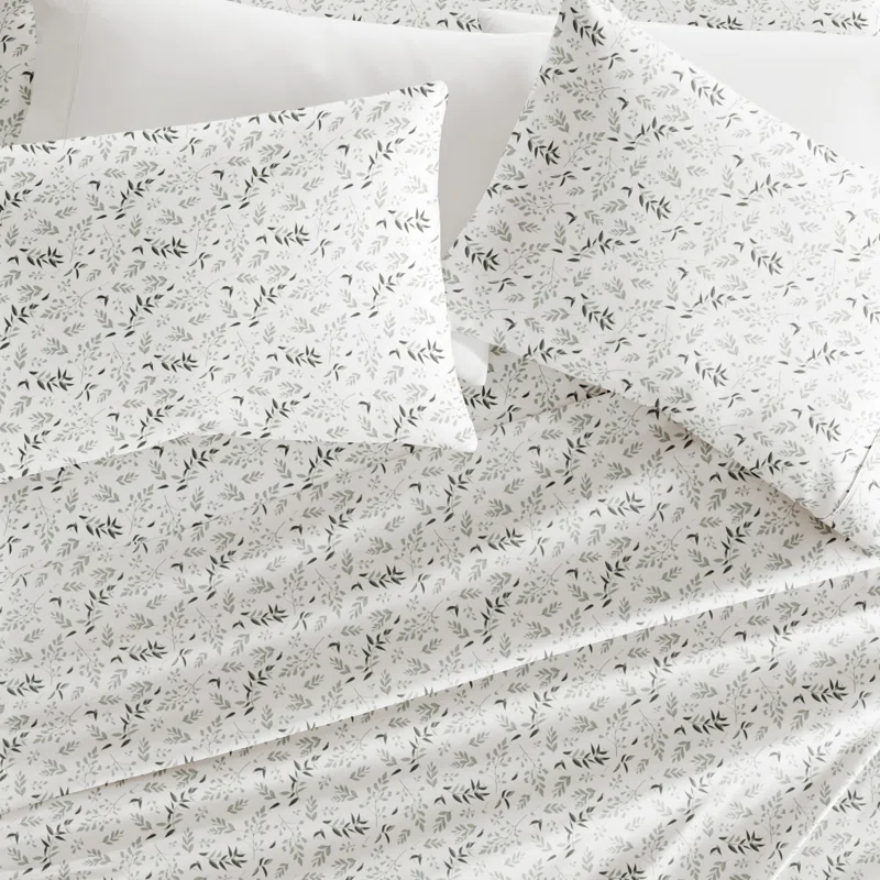 IEnjoy Home 4 Piece Sheet Set Patterned Microfiber Ultra Soft Bedding in Floral Dream