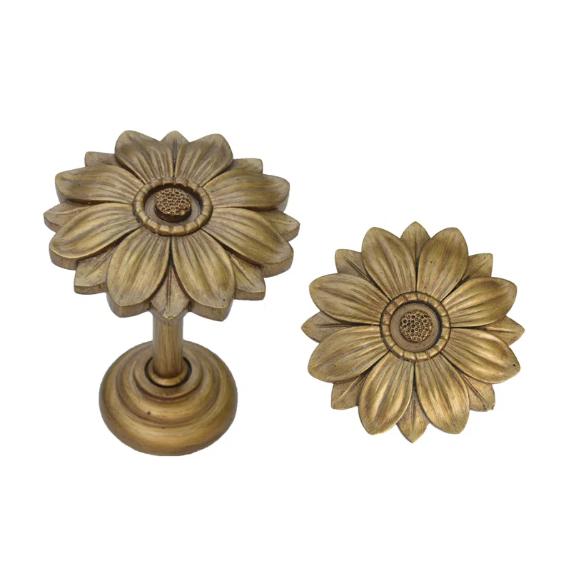 World Menagerie McMenamins Resin Adjustable Curtain Holdback (Set of 2)