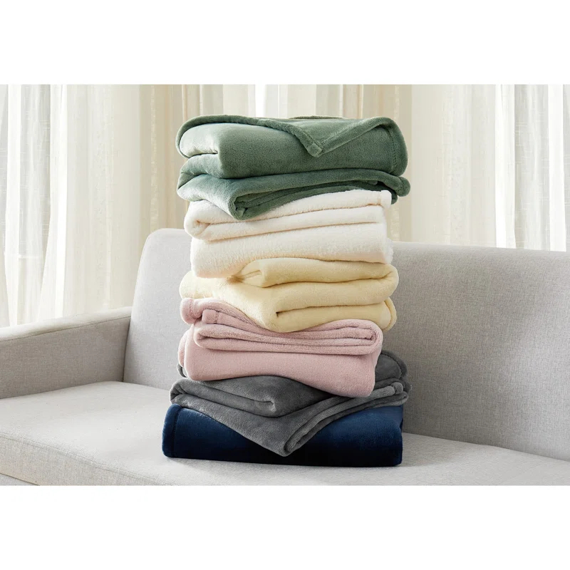 Cannon Cannon Solid Plush Throw Blanket