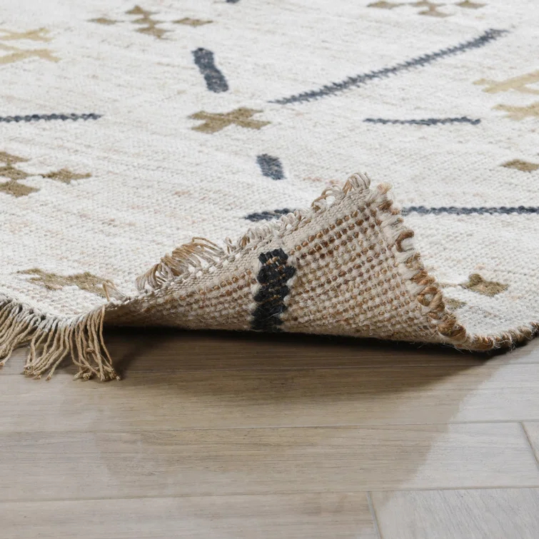 Villa by Classic Home Belfast Area Rug