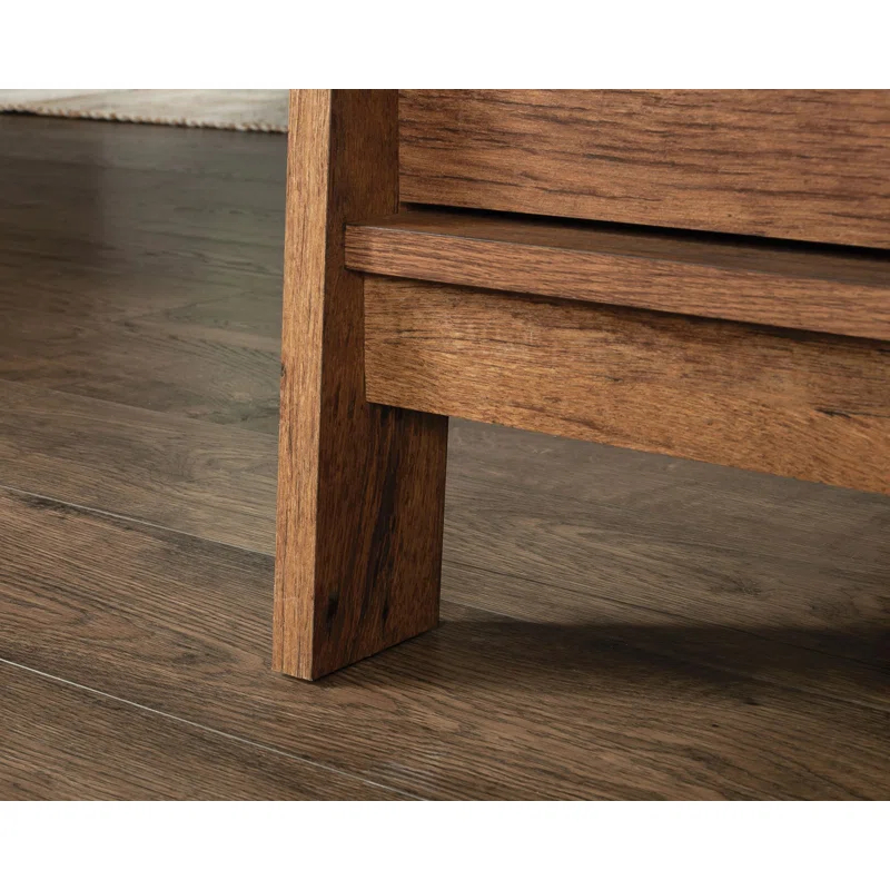Crafters and Weavers Trestle Accent