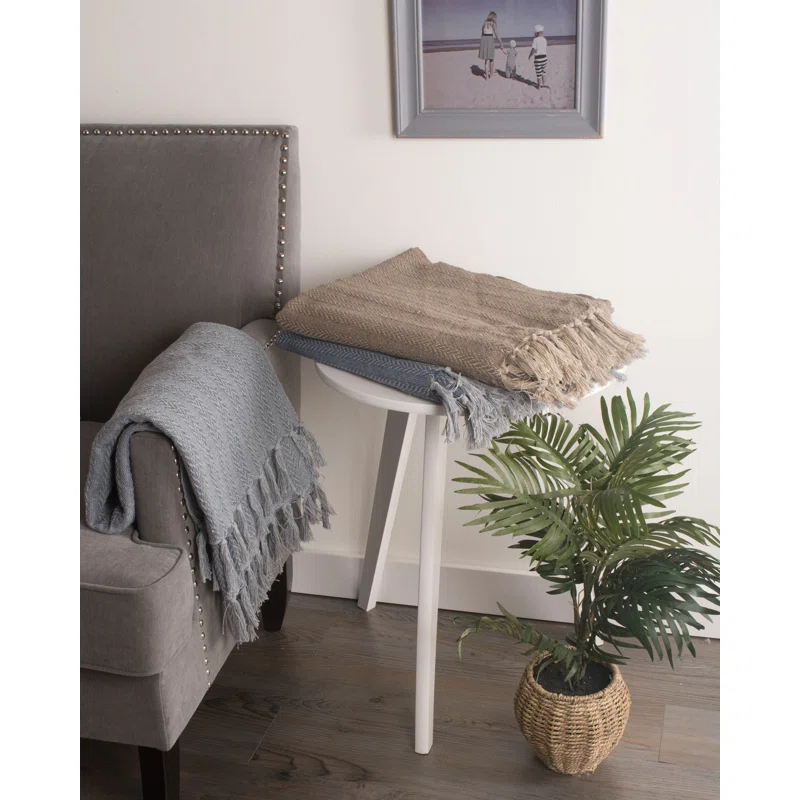 Design Imports Dll Hand Woven Throw Blanket
