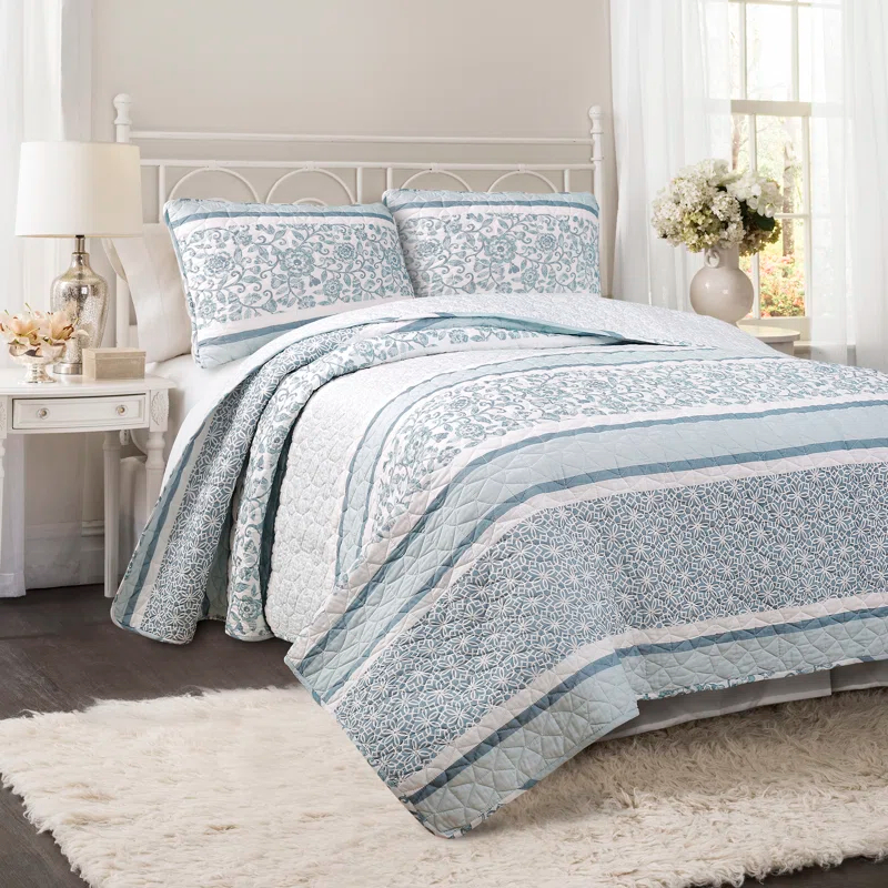 Lush Decor Nisha Reversible Quilt Set