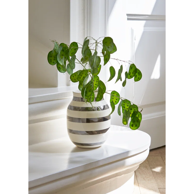 Kähler Omaggio Ceramic Table Vase