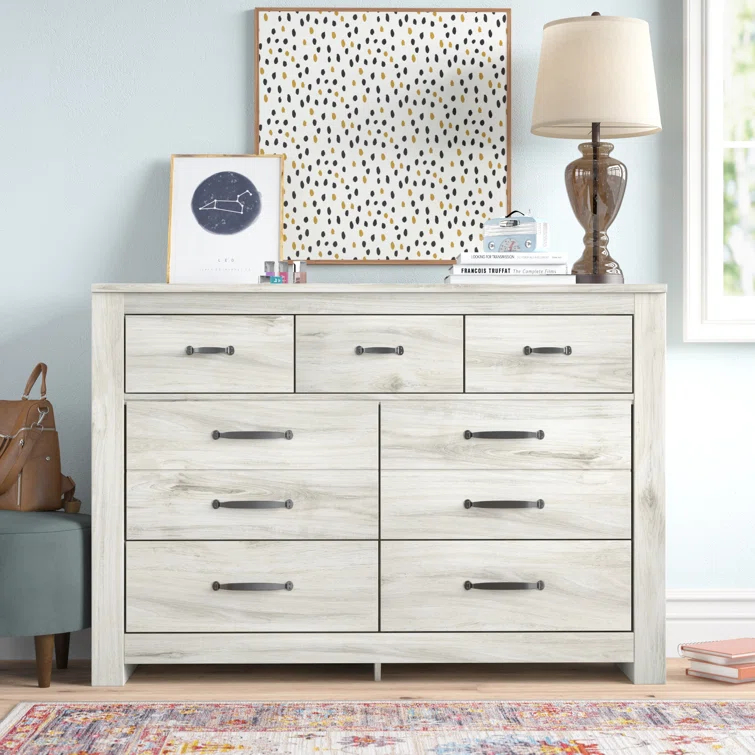 Loon Peak® Kahne 61.5'' W 7 - Drawer Dresser