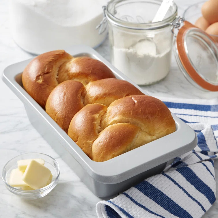KitchenAid® KitchenAid® Nonstick Aluminized Steel Loaf Pan, 9x5-inch, Silver