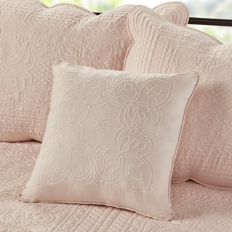 Madison Park Tuscany 6 Piece Reversible Scalloped Edge Daybed Cover Set