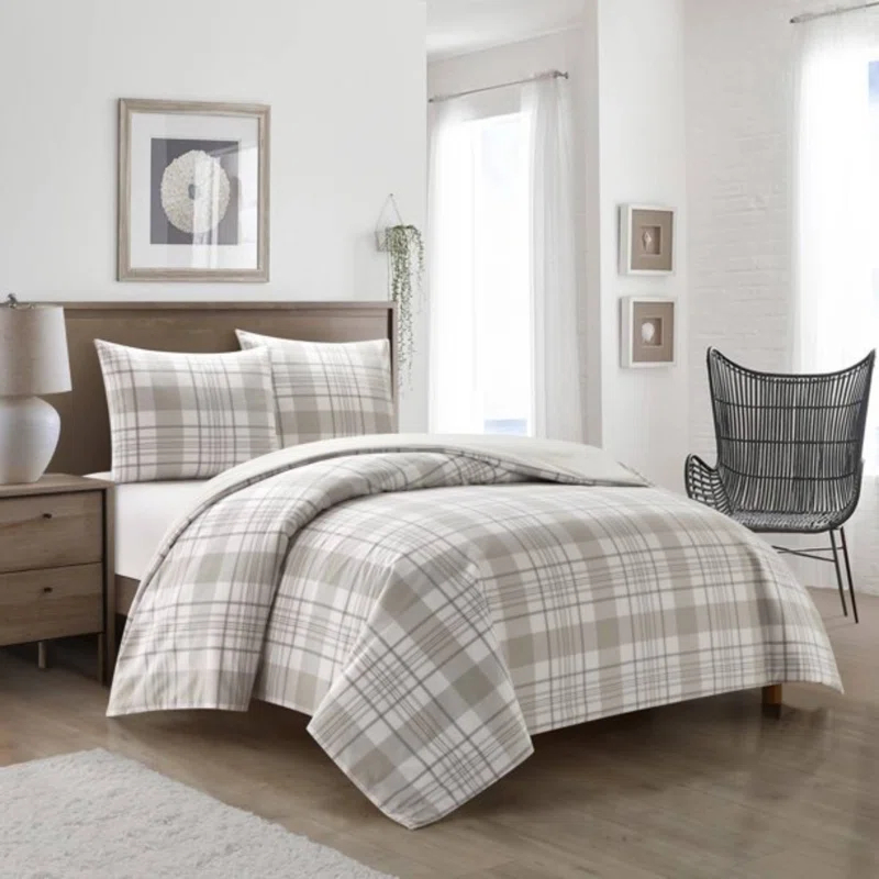Dearfoams Modern & Contemporary Cotton Machine Woven Plaid Comforter Set