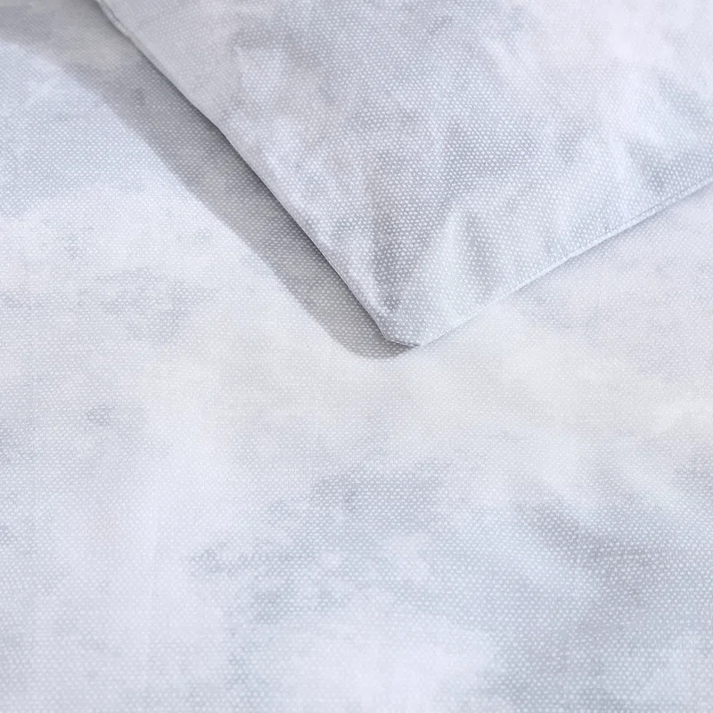 Gray/White Reversible 2 Piece Duvet Cover Set
