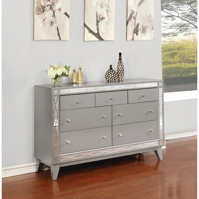Everly Quinn Ajinkya 7 Drawer Dresser | Wayfair