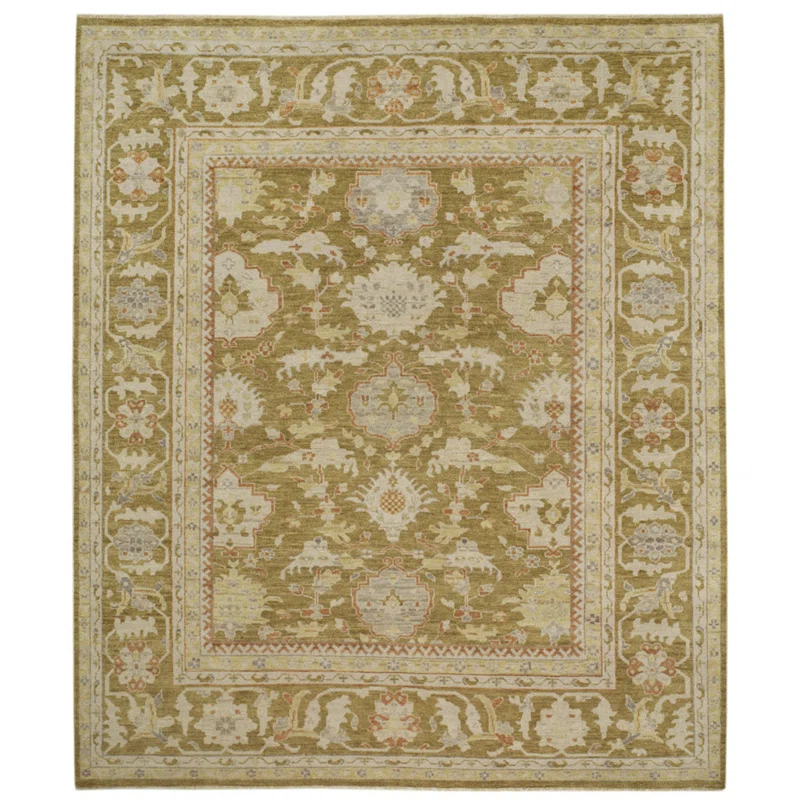 Safavieh Sultanabad Hand Knotted Wool Oriental Rug