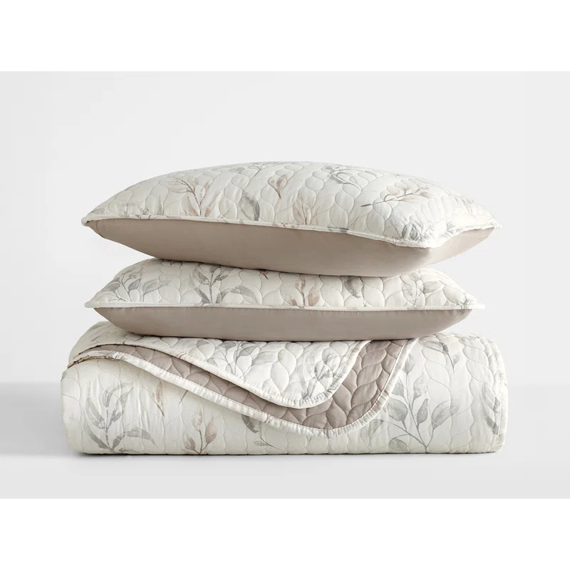 Becky Cameron Becky Cameron Floral Quilt Set