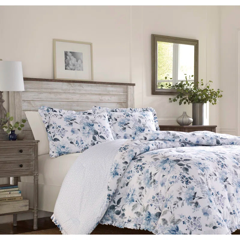 Laura Ashley Laura Ashley Chloe Blue Cotton Comforter Set