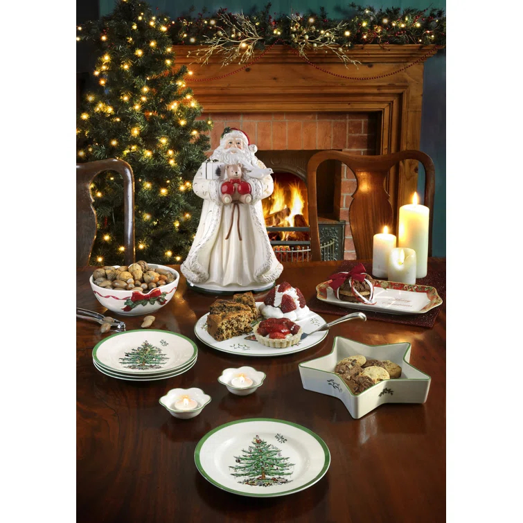 Spode Christmas Tree Dinner Plates (Set of 4)