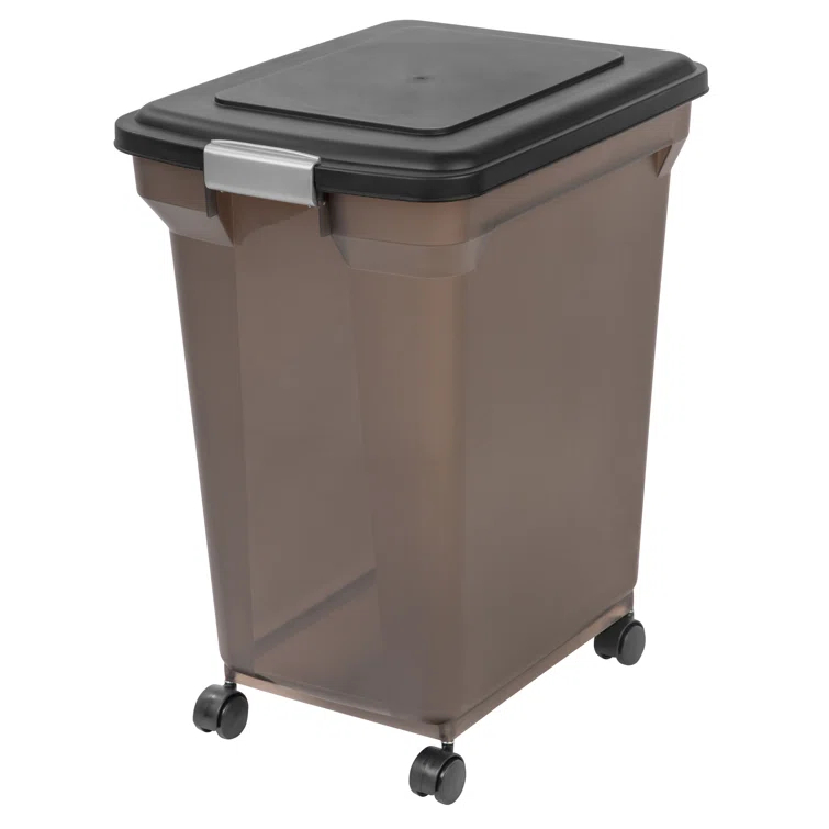 IRIS USA, Inc. Food Storage Container