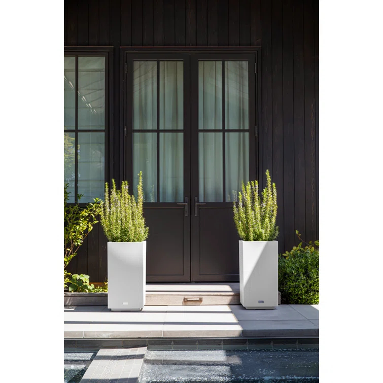 Block Series Pedestal Planter
