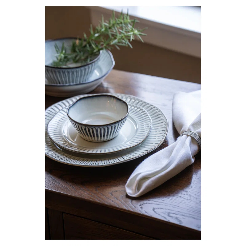 BIA Cordon Bleu BIA Cordon Bleu 16 Piece, Dinnerware Set