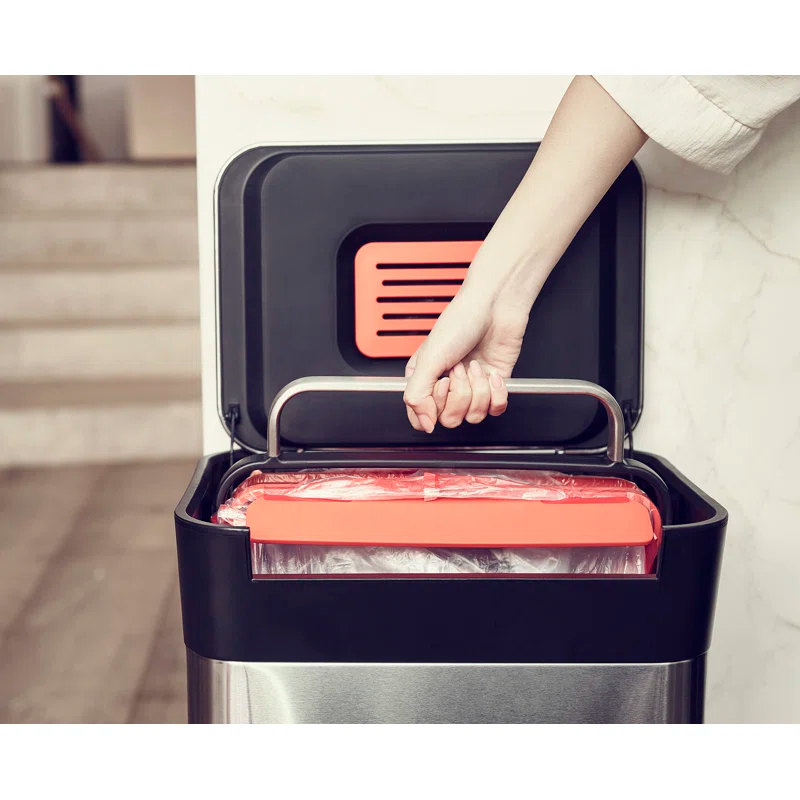 Joseph Joseph Joseph Joseph Titan Trash Compactor with Integrated Odor Control