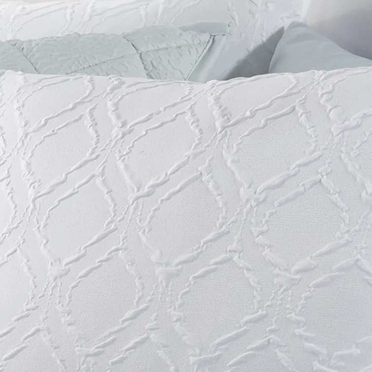 Kelly Clarkson Home Drum Modern & Contemporary Comforter Set