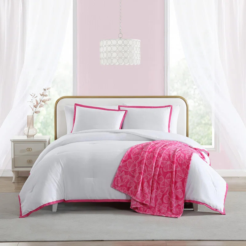 Betsey Johnson Hotel Signature Betsey Johnson Signature Solid Reversible Comforter Set