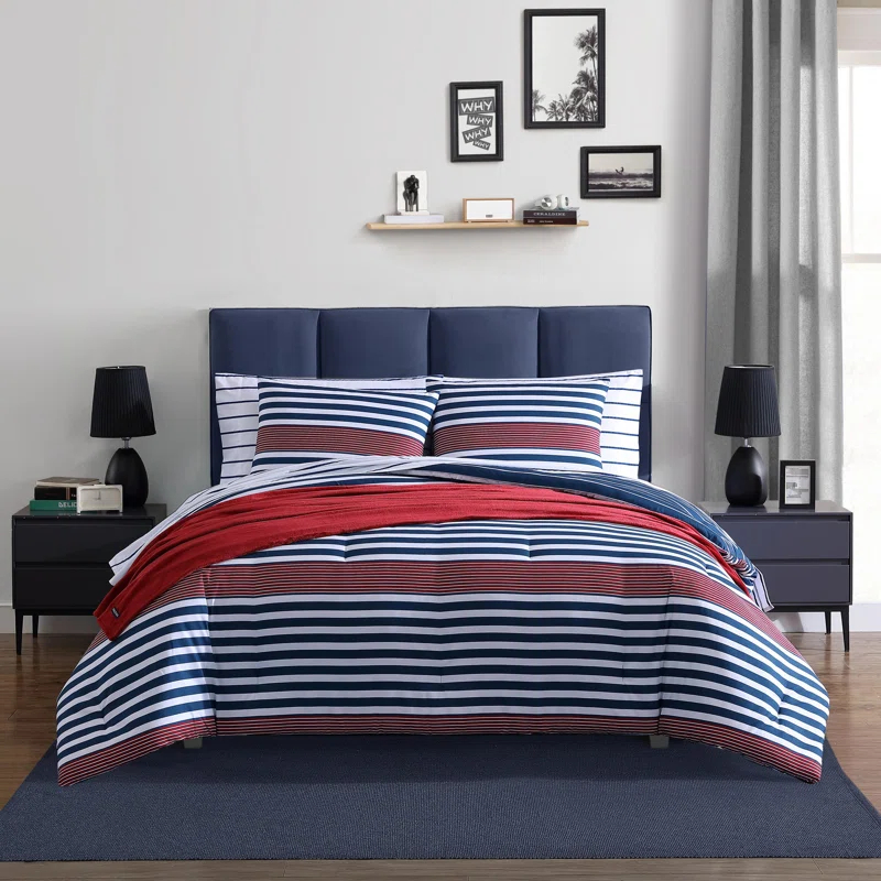 Nautica Nautica Kennedy Stripe Reversible Navy Comforter Set