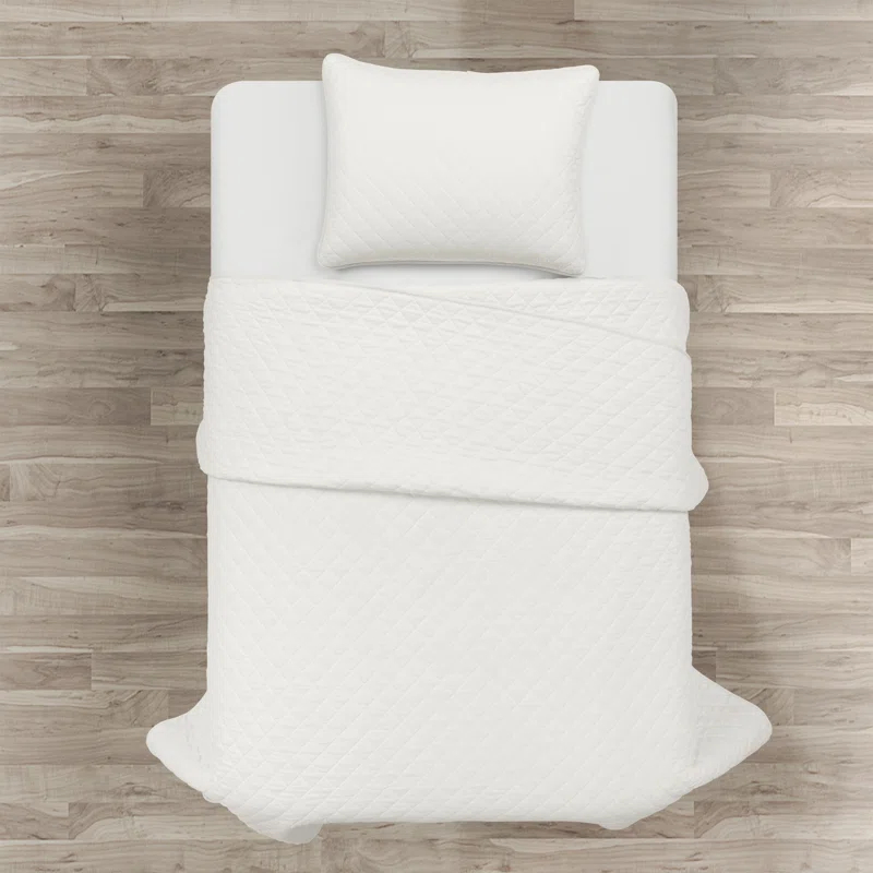 Lush Decor Ava Diamond Oversized Cotton Quilt White 3Pc Set Cal King