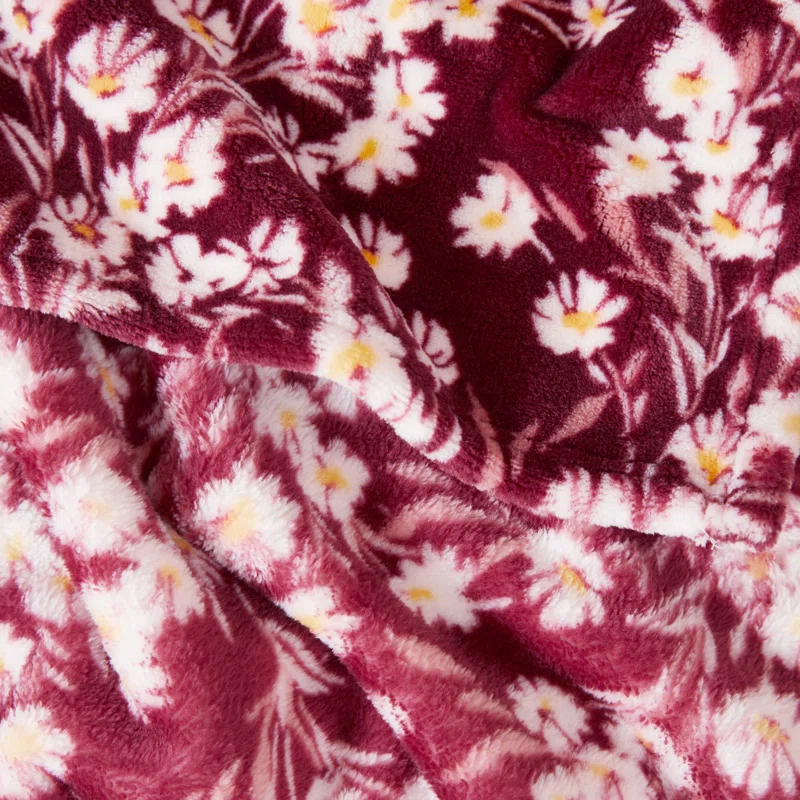 Jessica Simpson Jessica Simpson Plush Throw Blanket