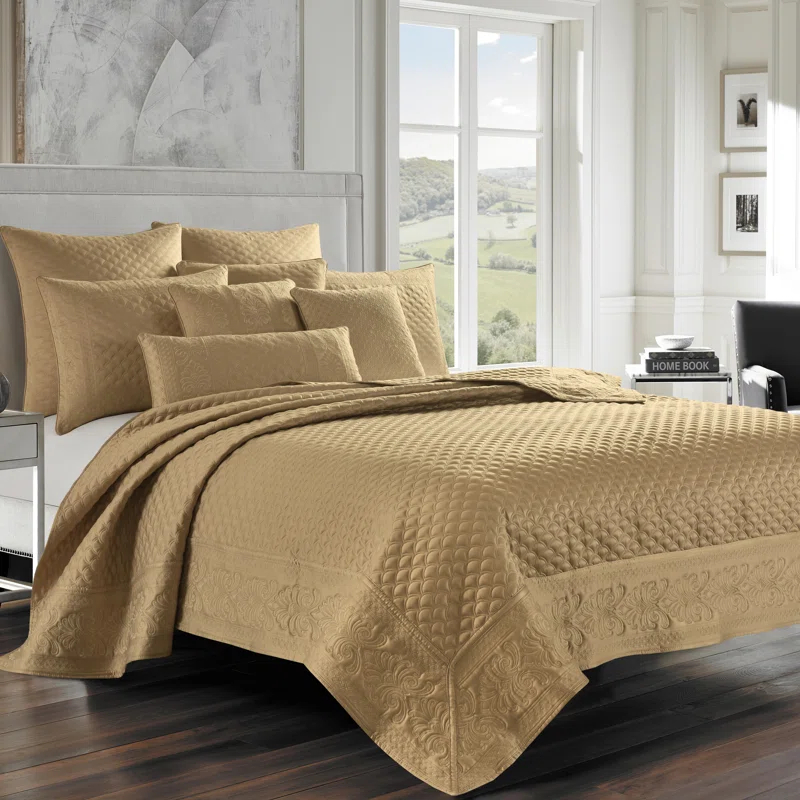 Lincoln Coverlet