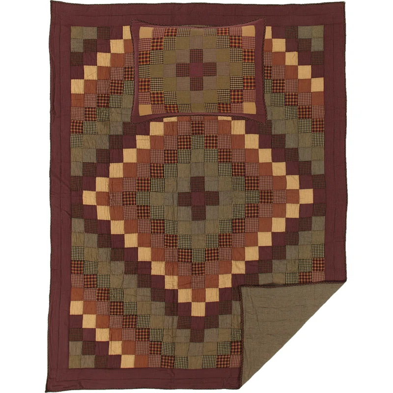 VHC Brands Heritage Farms American Traditional Cotton Patchwork Quilt Set