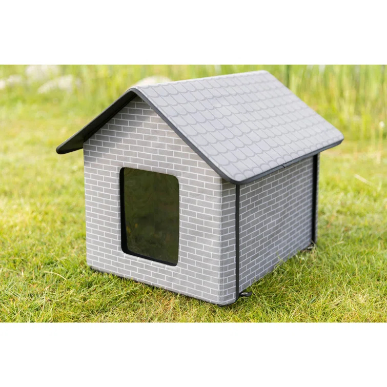 TRIXIE TRIXIE Insulated Outdoor Pet House, Waterproof Material, For Small Dogs and Cats, Feral Cats