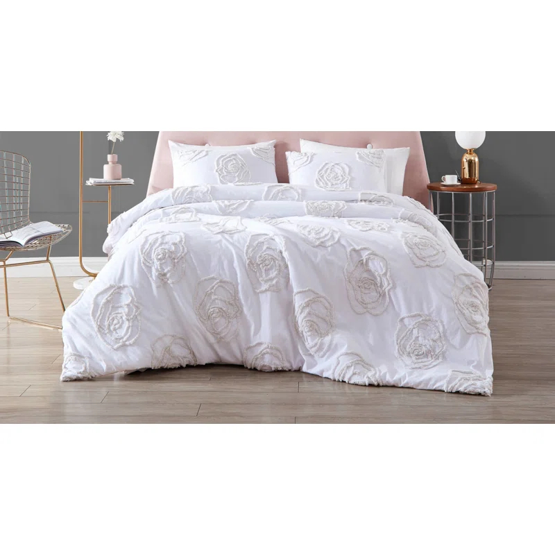 Betsey Johnson Betsey Johnson Rambling Rose Cotton Ivory Duvet Cover Set