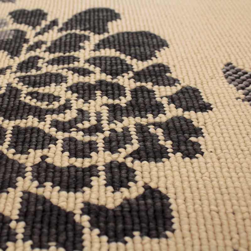 Laura Ashley Laura Ashley Jaya Stencil Chrysanthemum Beige Indoor/Outdoor Area Rug
