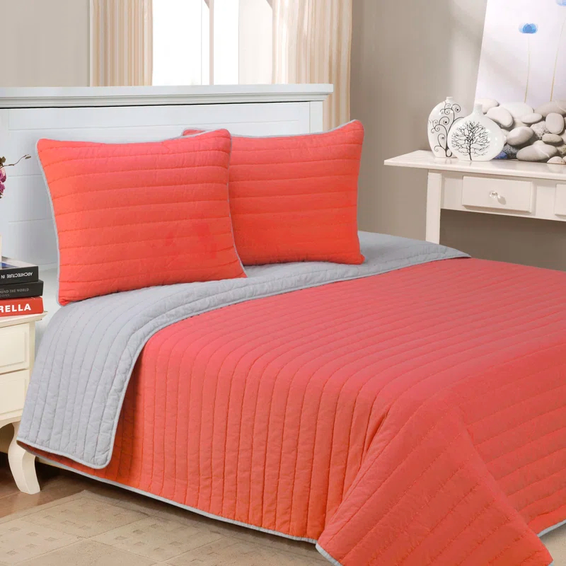 Superior Brandon Standard Cotton Traditional Reversible Quilt Set
