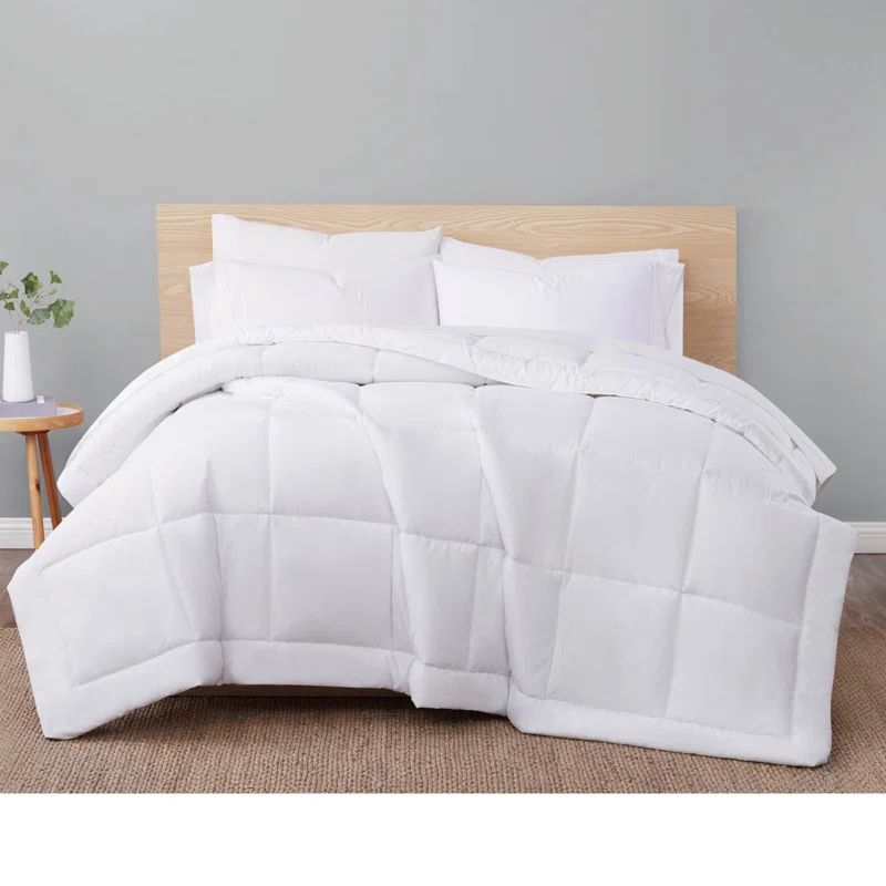 London Fog London Fog Seersucker Dot Comforter