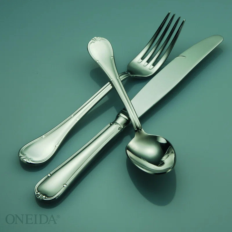 Oneida Titian Steak Knives by Oneida (18/0) (Set of 12)
