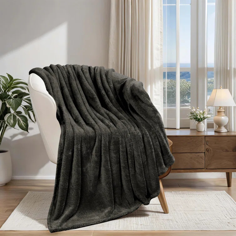 Superior Superior Solid Polyester Reversible All-Season Fleece Throws Blanket