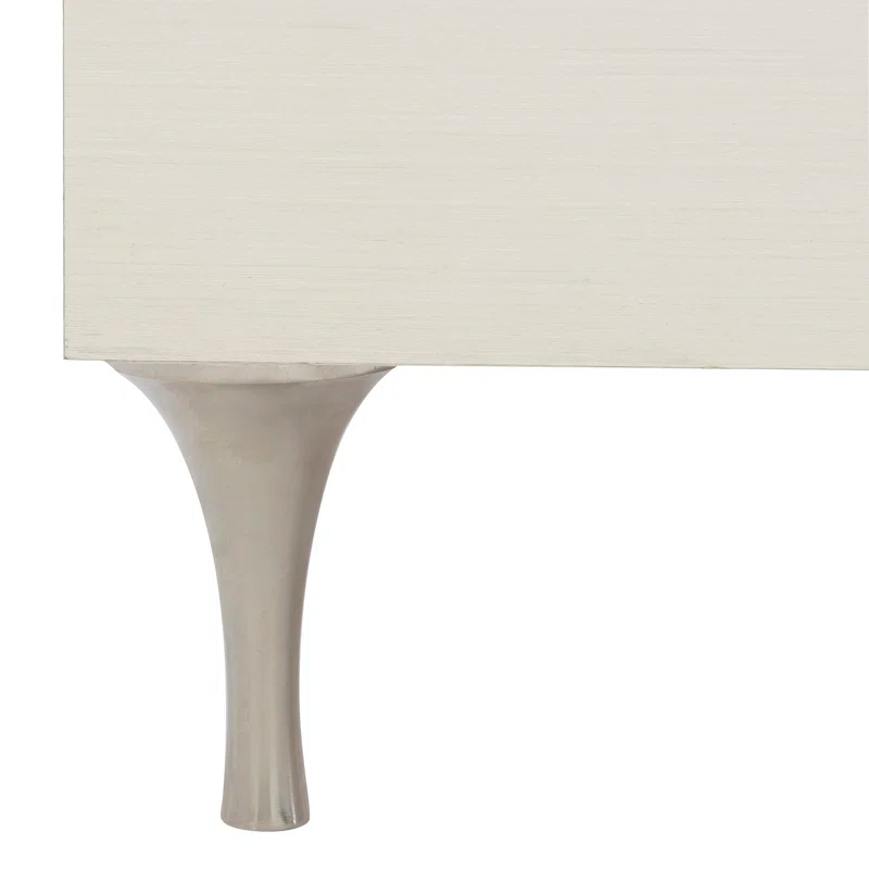 Bernhardt Silhouette 26'' W 6 - Drawer Dresser