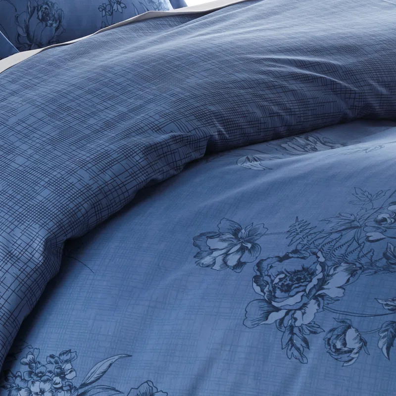 Harmony Collection Microfiber Reversible Duvet Cover Set