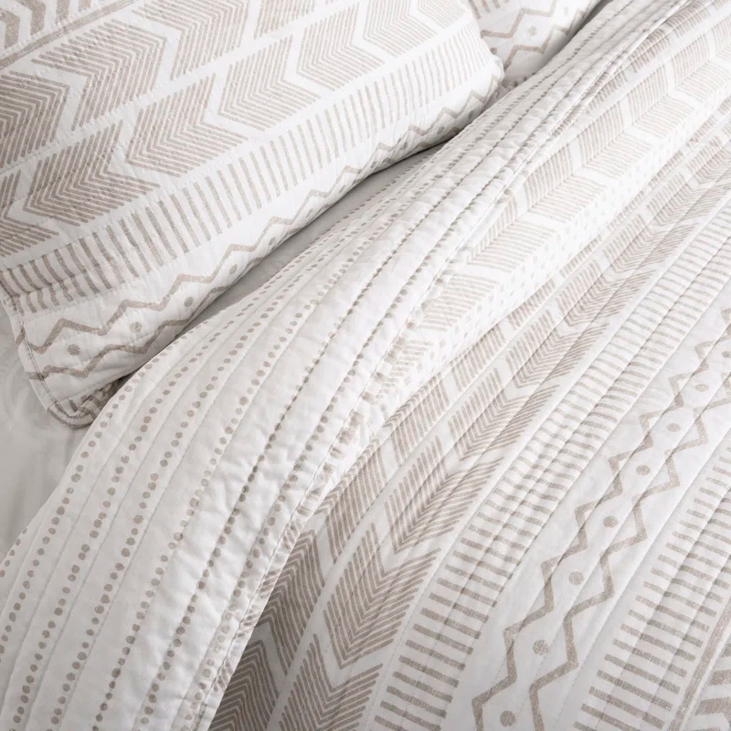 Lush Decor Hygge Geo Reversible Contemporary 3-Piece Quilt Set