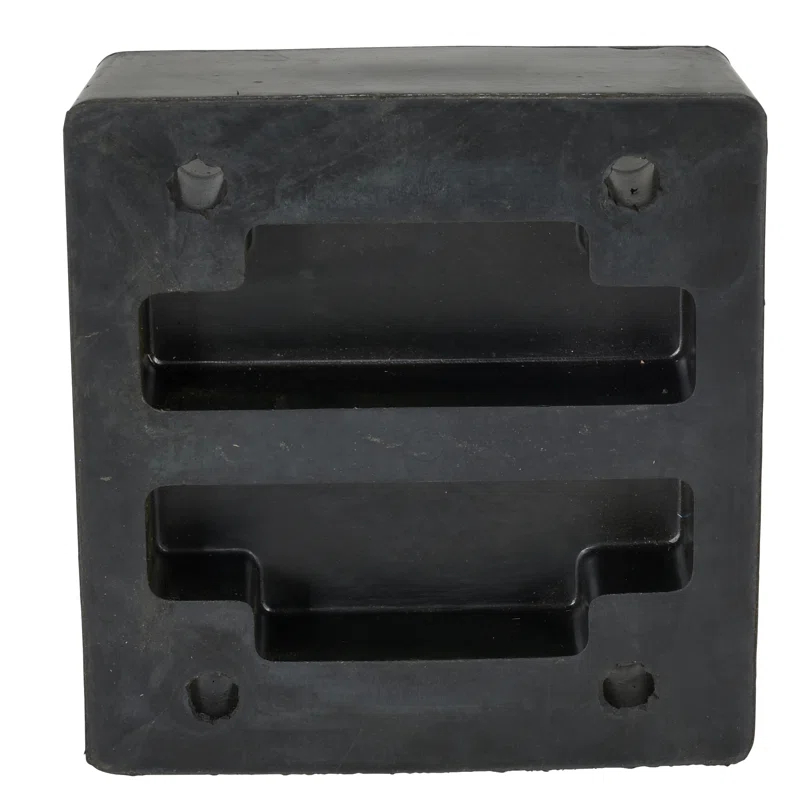 Vestil Vestil Rubber 4'' L Molded Dock Bumper