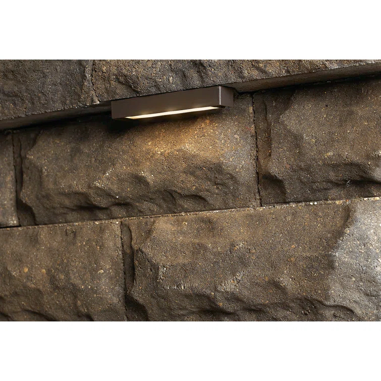 Hinkley Nuvi  Low Voltage Hardwired Deck Light