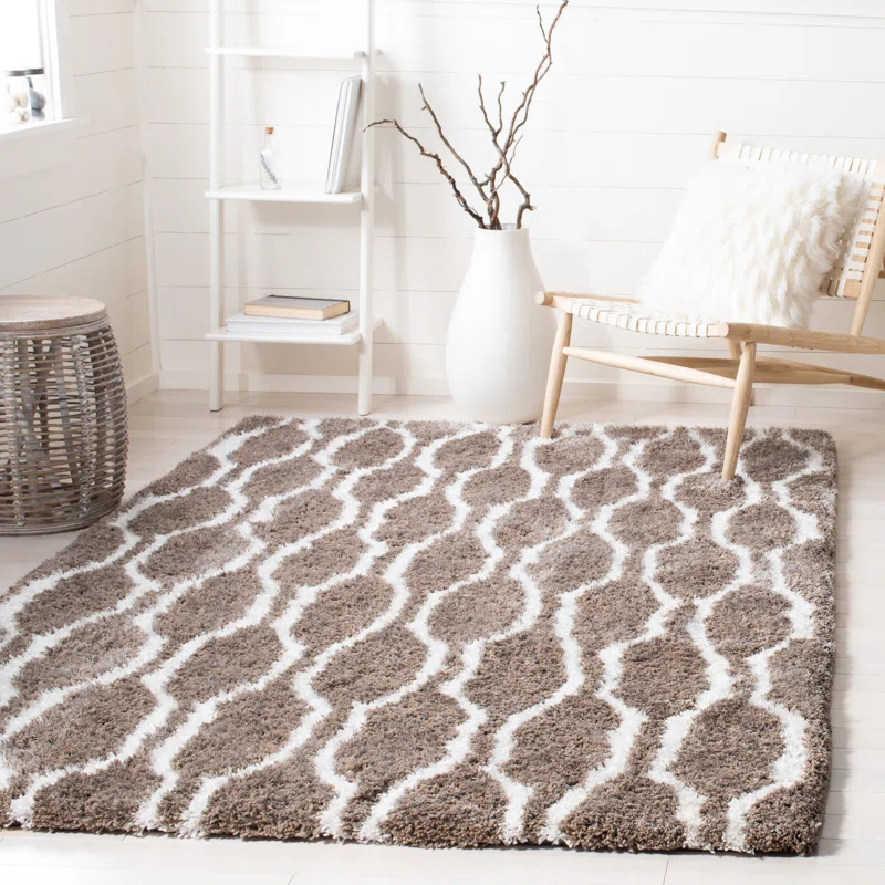 Safavieh Barcelona Shag Hand Tufted Performance Geometric Rug