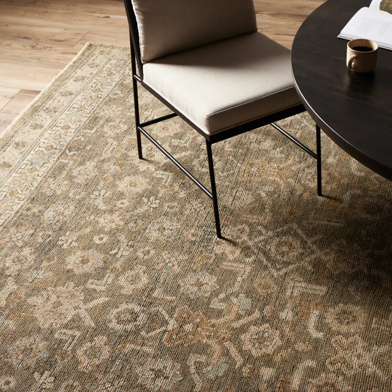 Bungalow Rose Elesha Wool Oriental Rug