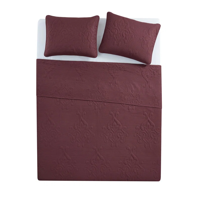 VCNY Solomun 3-Piece Pinsonic Damask Microfiber Quilt Set